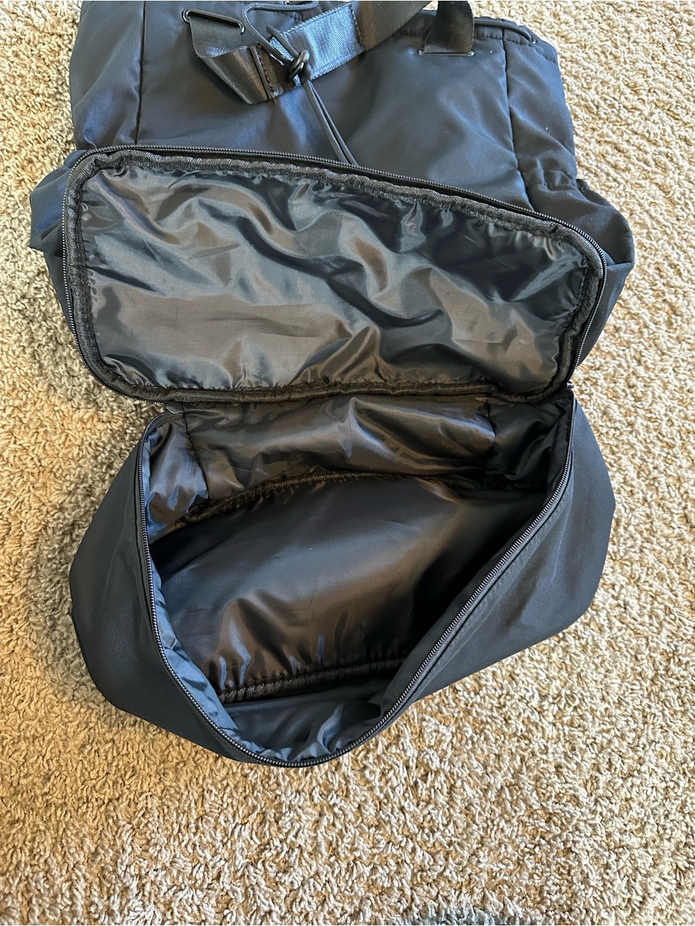 Beyond Yoga Black Convertible Gym Bag - Picture 6 of 10